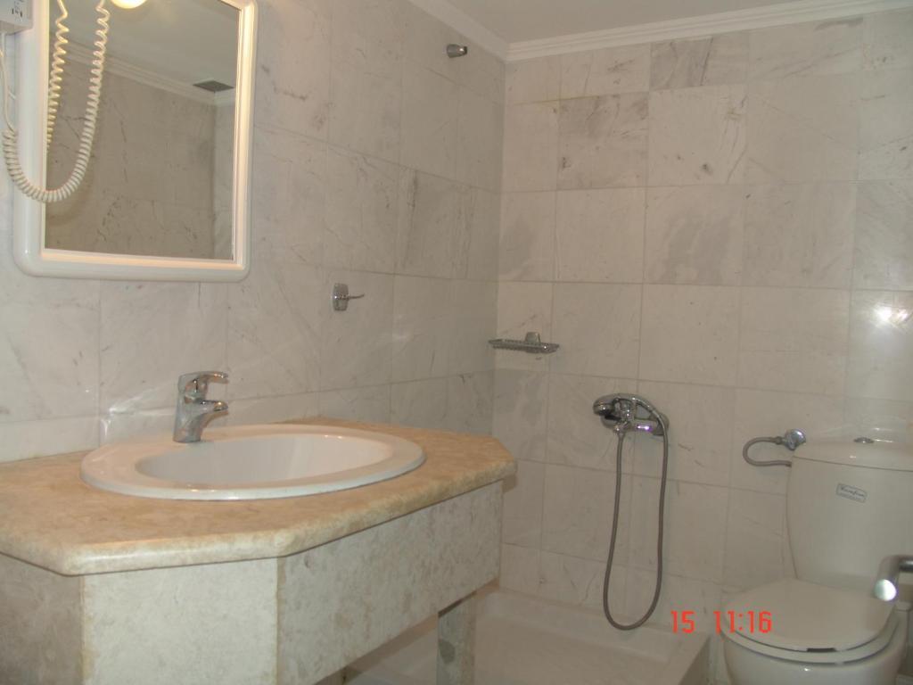 Nikos Apartments Afytos Ngoại thất bức ảnh
