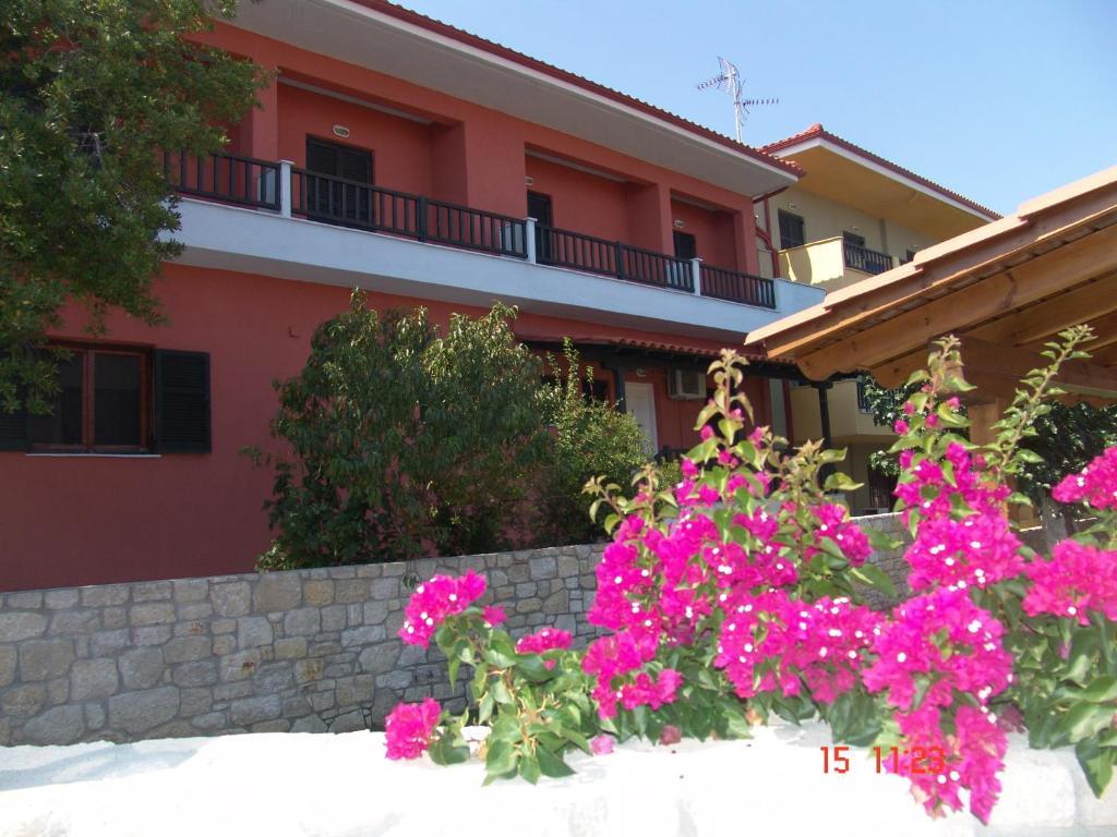 Nikos Apartments Afytos Ngoại thất bức ảnh